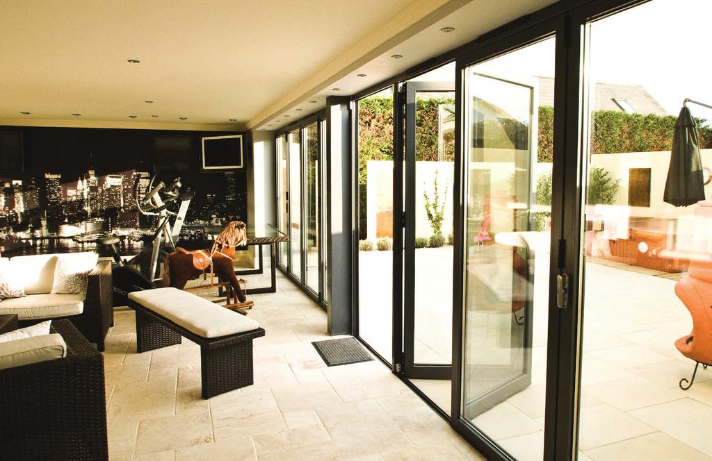 THE RANGE OF ALUMINIUM SYSTEMS OFFERED BY WINDOW MASTERS ALLOWS FOR FABRICATION OF MANY DIFFERENT TYPES OF WINDOWS, DOORS AND FACADES, DEPENDING ON THE SCOPE AND SPECIFIC