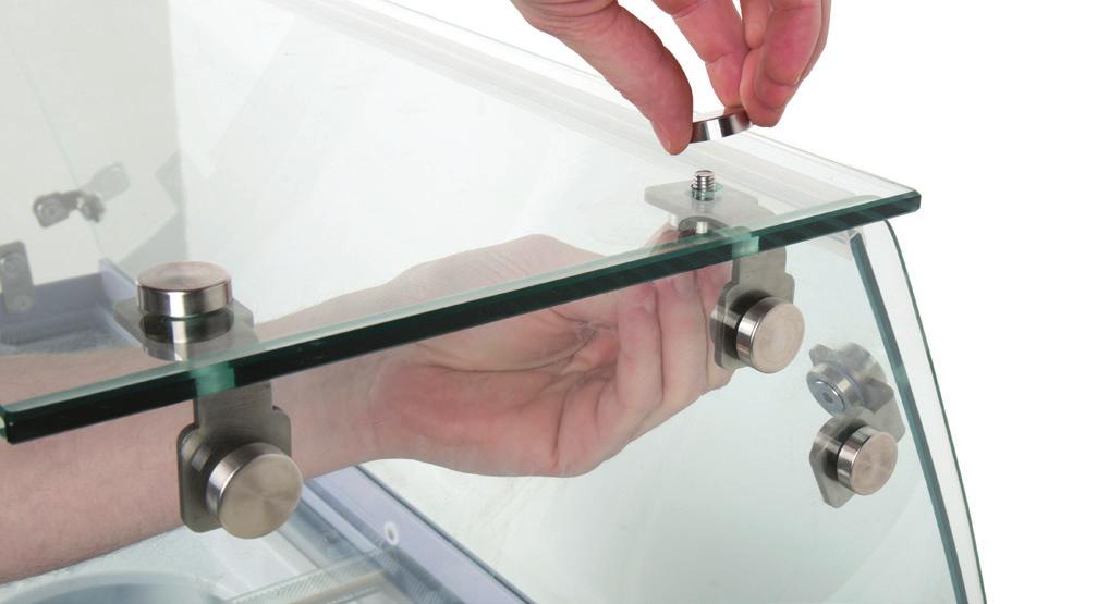 4) Install the gasket on the top edge of the front glass panel,