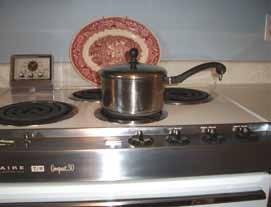 Page 20 Stoves and Ovens Keep all items that can burn away from the stove. This includes paper towels, napkins, oven mitts, curtains, boxes or packages of food. Keep handles of pans turned in.