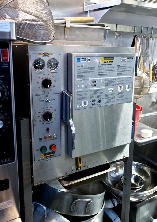High Efficiency Electric Connectionless Steam Cooker 14,100 kwh/year Electricity Savings 18,000