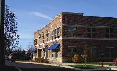 Village of Carpentersville Development Standards & Design Guidelines Colors Color should be used to unite the elements of a façade and to highlight architectural features.