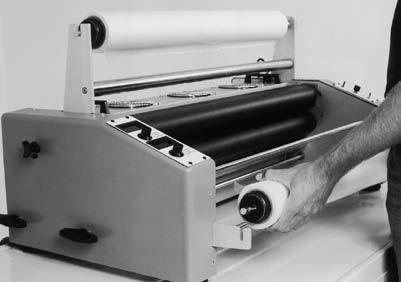 If rolls are not aligned, hot adhesive will be deposited on the heat shoes and rubber rollers, necessitating a cleaning operation.