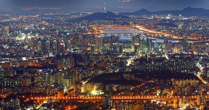 2013 KOREA 50 millions in Population 11 th in