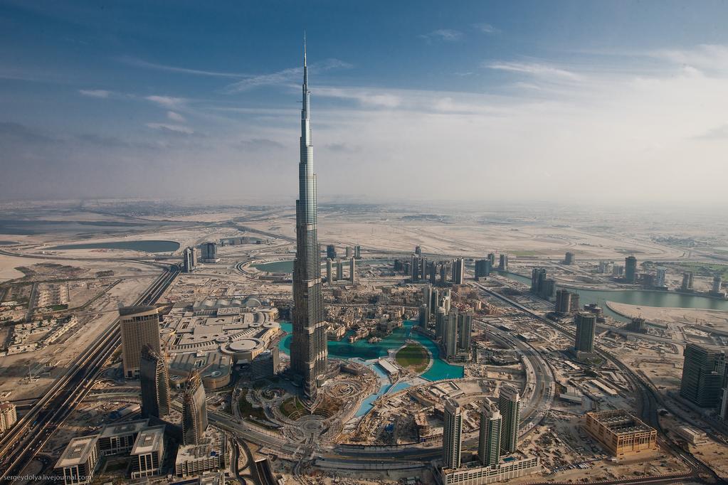 14 Burj Khalifa