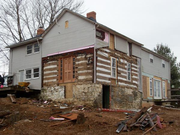 REVITALIZE EXTERIOR Even though stepping into a fixer-upper can be a serious