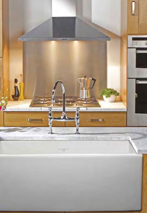 Perrin & Rowe sinks demonstrate the natural characteris cs of fireclay ceramics and are created by a slipcas ng process.