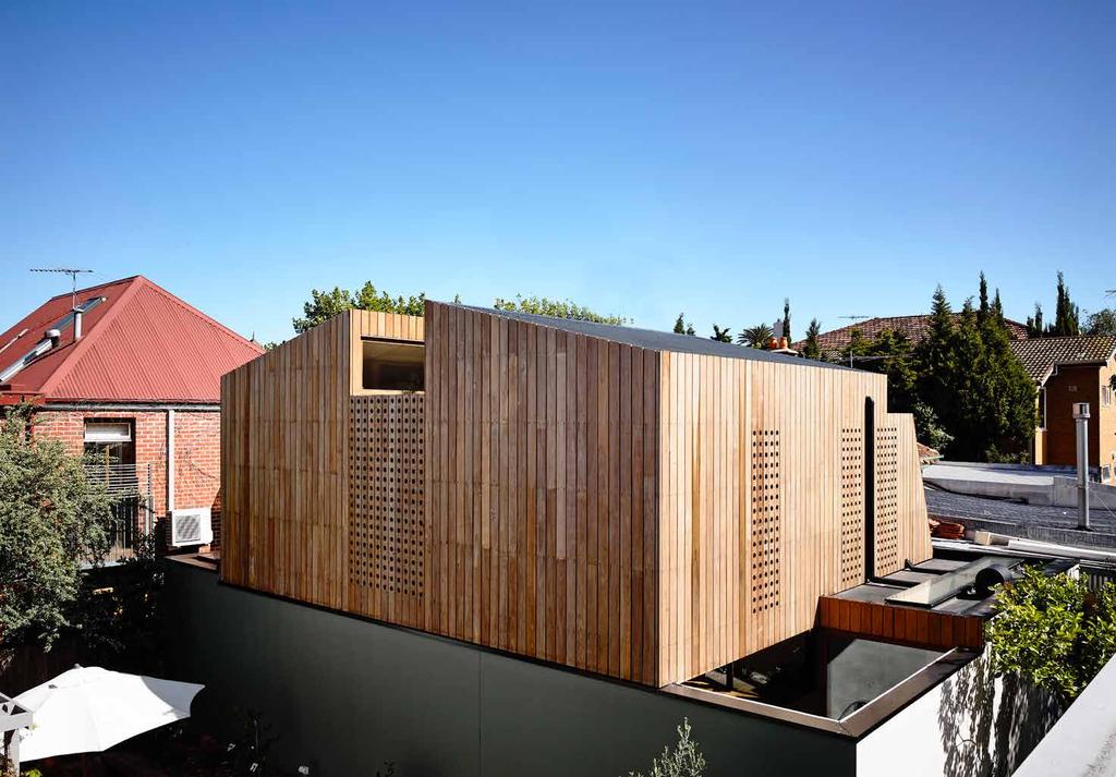 A SMALL SITE Achieving the seemingly impossible, Schulberg Demkiw Architects have designed a generous family home on a mere 8 square metre buildable area Ray Demkiw takes us through this ingenious