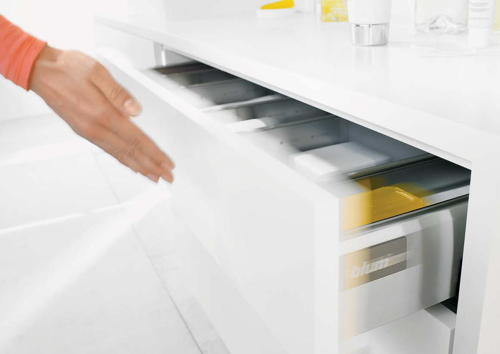 TIP-ON Doors and drawers that open with a