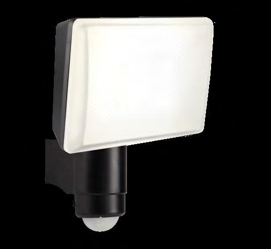 Power 11W Lumen output Cool White 1,100 lm Efficacy Cool White 100 lm/w Colour temperature Cool White 4,000K CRI 80+ 1100 Head swivel angle 180 vertical (No