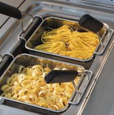PASTA COOKERS CONSUMPTION CONTROLLED WITH GUARANTEED SAVINGS NOT ONLY FOR PASTA The Pasta Cookers in the Evo700 line guarantee high productivity and remarkable thermal performance.