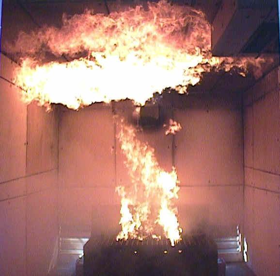 Flashover: 1400 to 1600 F Flashover occurs sooner in today s fires than in the past, typically within four minutes.