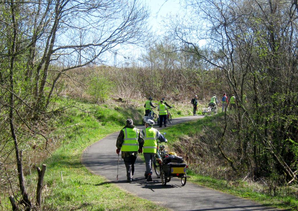 improving habitat connectivity, and offer insight into the potential role each Greener Greenways route can play in connecting up routes for wildlife as well as people.