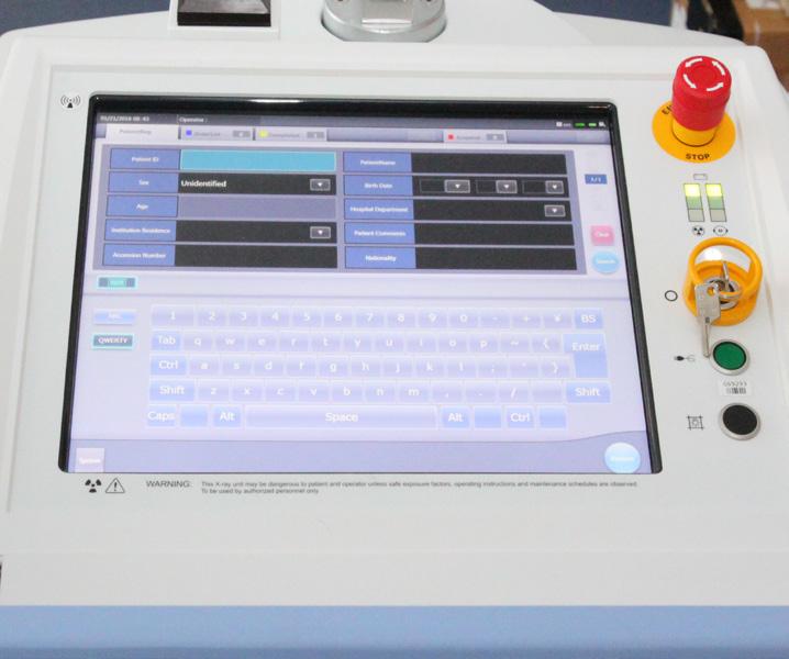INTEGRATED CS-7 CONSOLE - CS-7 Image acquisition software is fully integrated - CS-7 also controls the generator by sending predefined exposure parameters for each examination - DAP values (option) 3.