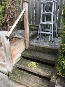 Loose handrail,