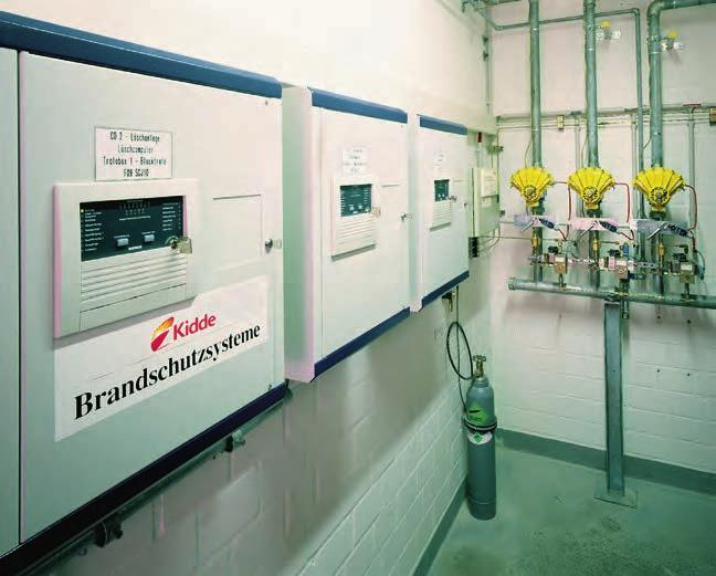 Each cylinder is supervised by a scale for loss. The response of a scale can be signalled remotely at the fire detection panel via a light barrier.