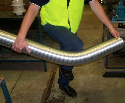 FORMING BENDS AND STRAIGHT LENGTHS Flue system is supplied in a 4 m length coiled in packaging box. Straighten flue before use. Avoid damaging or piercing the outer flue.