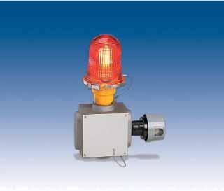 FEDERAL SIGNAL CORPORATION Red Aviation Obstruction Light Model 810SE FAA APPROVED LIGHTING Available in 120VAC Single lamp 116 watt lamp 8,000 hour lamp life 1-inch pipe mount Optional photoelectric