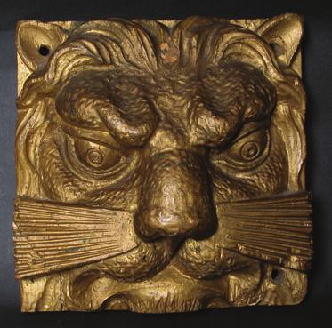 143. GILT LION HEAD CARVING, 19 th Century. 10 in.