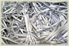 Slide 9 Tips for recycling paper Staples are ok No glossy paper Phonebooks and catalogues are ok Corrugated cardboard must be cut down to 3 x 3 Pizza boxes ARE accepted, but remove any food Shredded