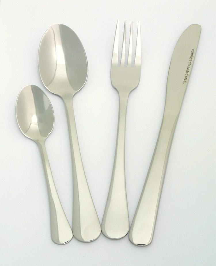 À la carte cutlery range Product Code: 50353 Dessert Spoon 50355 Tea Spoon 50360 Fork 50372 Knife