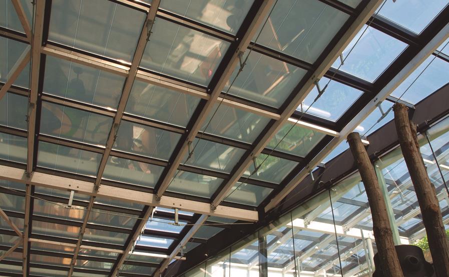 BUILDING INTEGRATED PHOTOVOLTAIC GLASS (BIPV) Give your electricity bill a break by using Photovoltaic Glass.