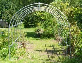 Watch Video Online Adding an arched pergola walkway to your garden will provide a stunning focal point.
