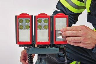 Whether with the spotlight to search for persons involved in accidents or the floodlight as a low-glare working light, the RLS2000 and RLS1000 always provide