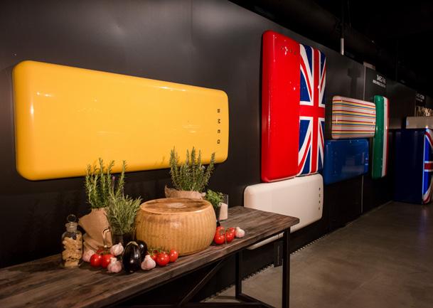 Each journey celebrated the craftsmanship and design process of two cultures, the Italian Smeg or the English Timothy Oulton Exhibition.
