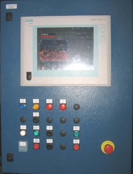 Main operating panel: Main screen Other reset Emergency Reset Main power on Start button Stop button Emergency stop Observe the defect in the fabric before and during the process and report to the