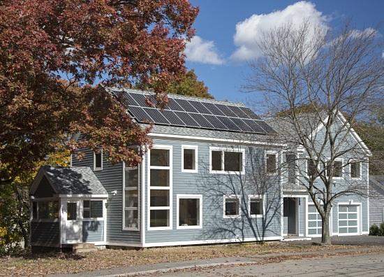 House 7: Location (city, state) Needham, Massachusetts House size (floor area in square feet) 3100 Number of floors URL of web site where info is found Two http://www.zeroenergy.com/p_needham.