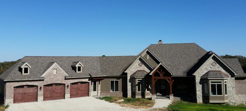Project Spotlights GEOTHERMAL INSTALLATION Spotlight Elegant Missouri River Ranch This healthy home is nestled in Washington, Missouri, the corncob pipe capital of the world.