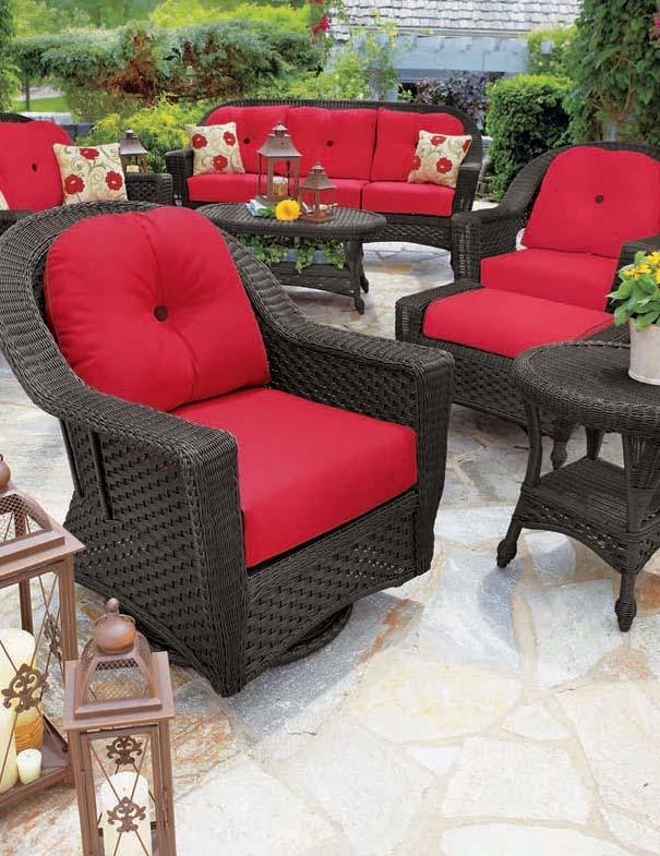 S O N O M A Distinctive styling paired with an eye-catching contrast of colors puts a sophisticated twist on the traditional wicker set.