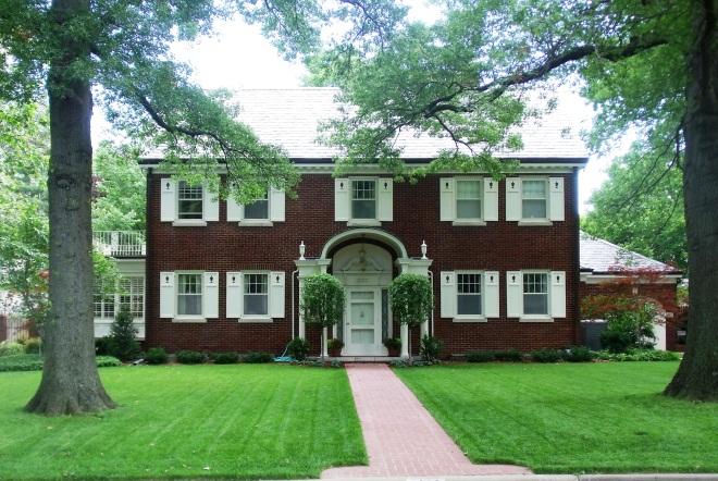 Style: Georgian Colonial Revival 1910 to 1935 One of the specified styles of Early American architecture allowed under the Architectural Description: Georgian Colonial homes in America date to the