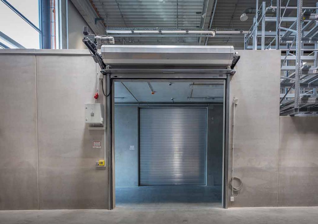 AQUISO fire-protection roller doors are installed e.g.