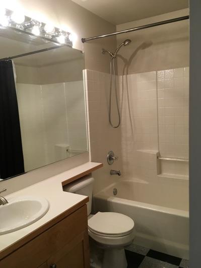 1. Room Hall Bathroom1 Ceiling and walls are in good condition overall. Accessible outlets operate.