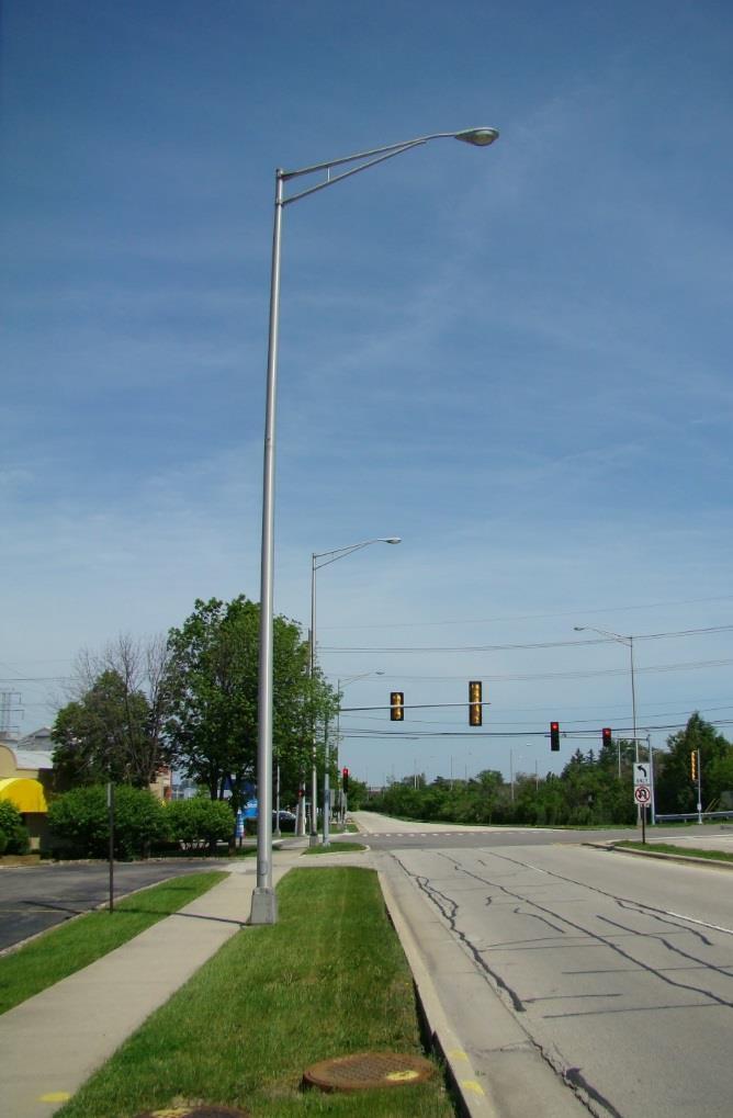 Lighting Existing Lighting IDOT will provide I-290 mainline and interchange lighting at 100% State