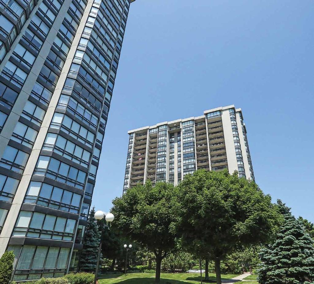 Ennisclare II on the Lake Extensively upgraded corner unit on desirable 11th floor with incredible views of lake, escarpment and Toronto skyline over the village of Bronte. 1,830 sq. ft.