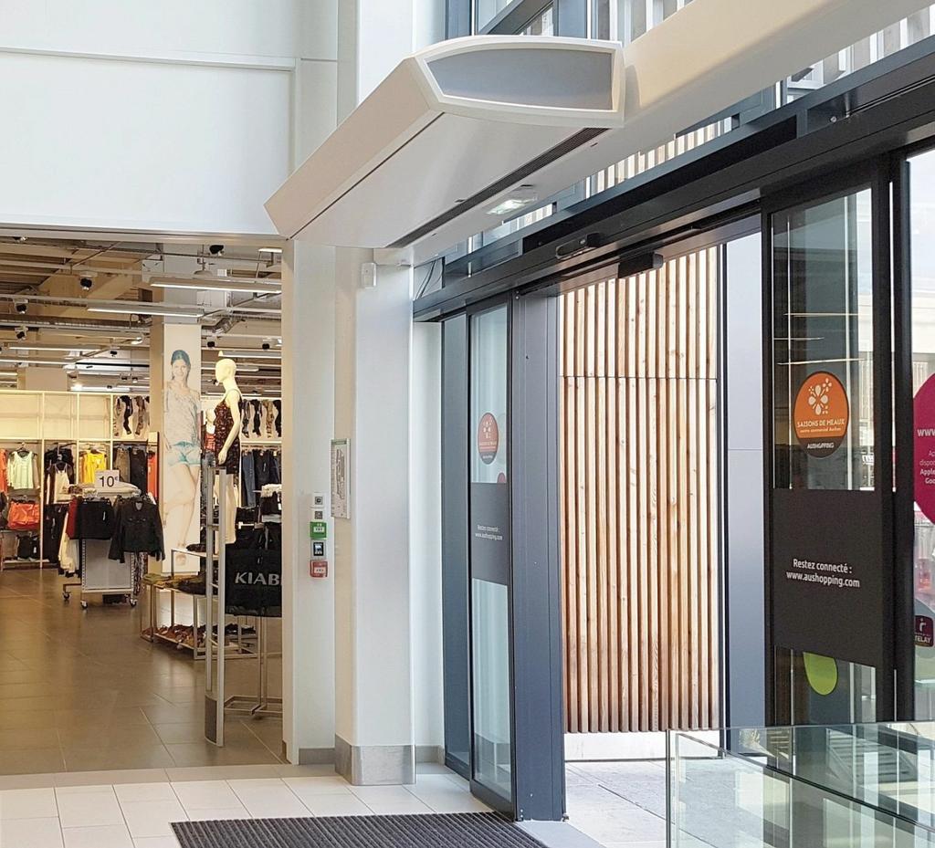 SensAir comfort air curtain A new wave in climate separation SensAir air curtains are the ideal solution for retailers and other end-users to combat the issue of climate separation across their