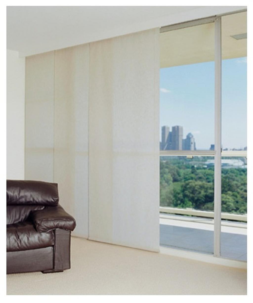Glide Panel Blinds Glide blinds are made up of panels of fabric.