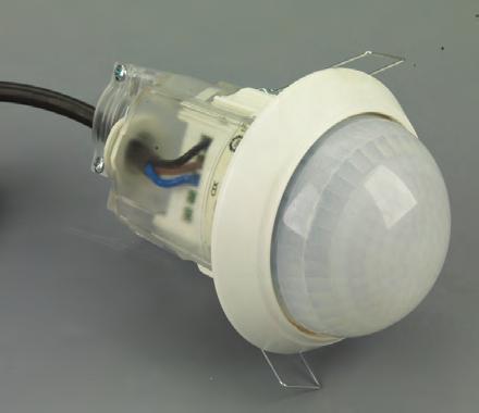 for toilets, switching lighting and fans separately Lighting and HVAC control Up to 2,000W Incandescent, Halogen, Fluorescent, LED and energy  for larger areas and corridors Top view Side view Top