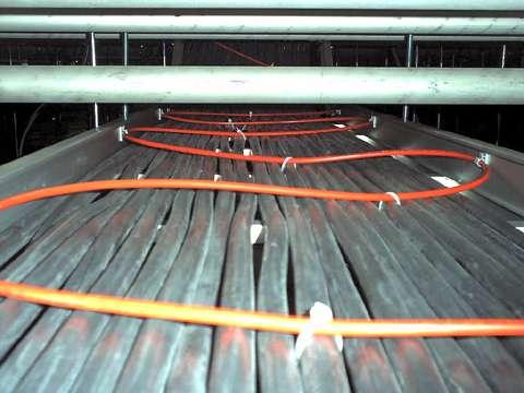 Cable Trays and Trenches Direct FIRETRACE systems can be applied to cable tunnels and trenches under machinery to complete the protection in a power generation facility.