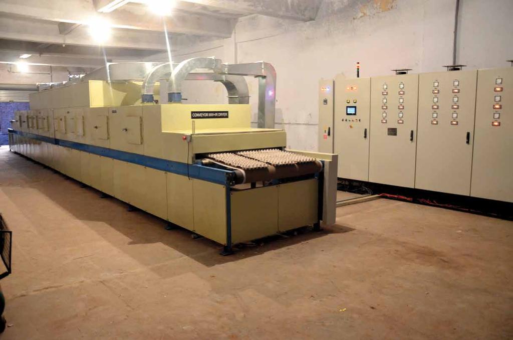 Microwave Dryer - Continuous Type Can add to the performance of the machine by choosing from various additional optional features like Temperature control, Pulsating power, Hot air assisted RF / MW