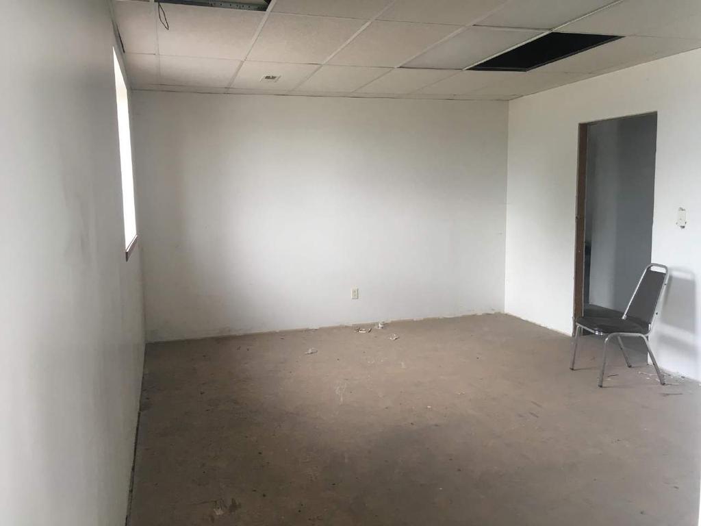 UPSTAIRS CONFERENCE ROOM- HAS ALL INFRASTRUCTURE,