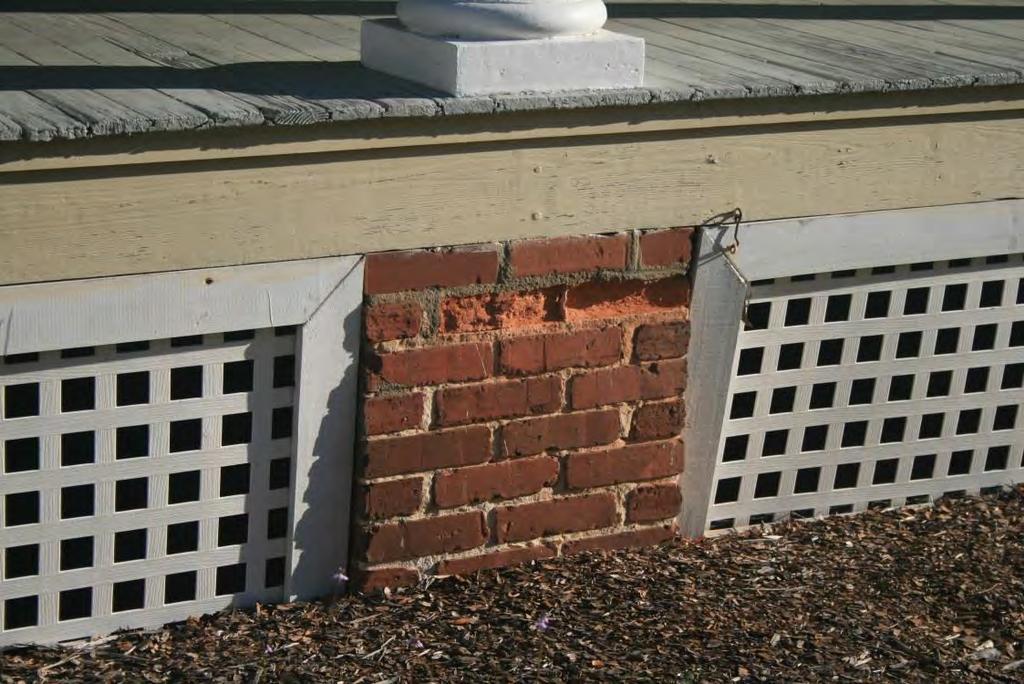 Figure 9: Foundation Source: Littlejohn Engineering Associates, March 2014 Original brick foundations remain, with lattice