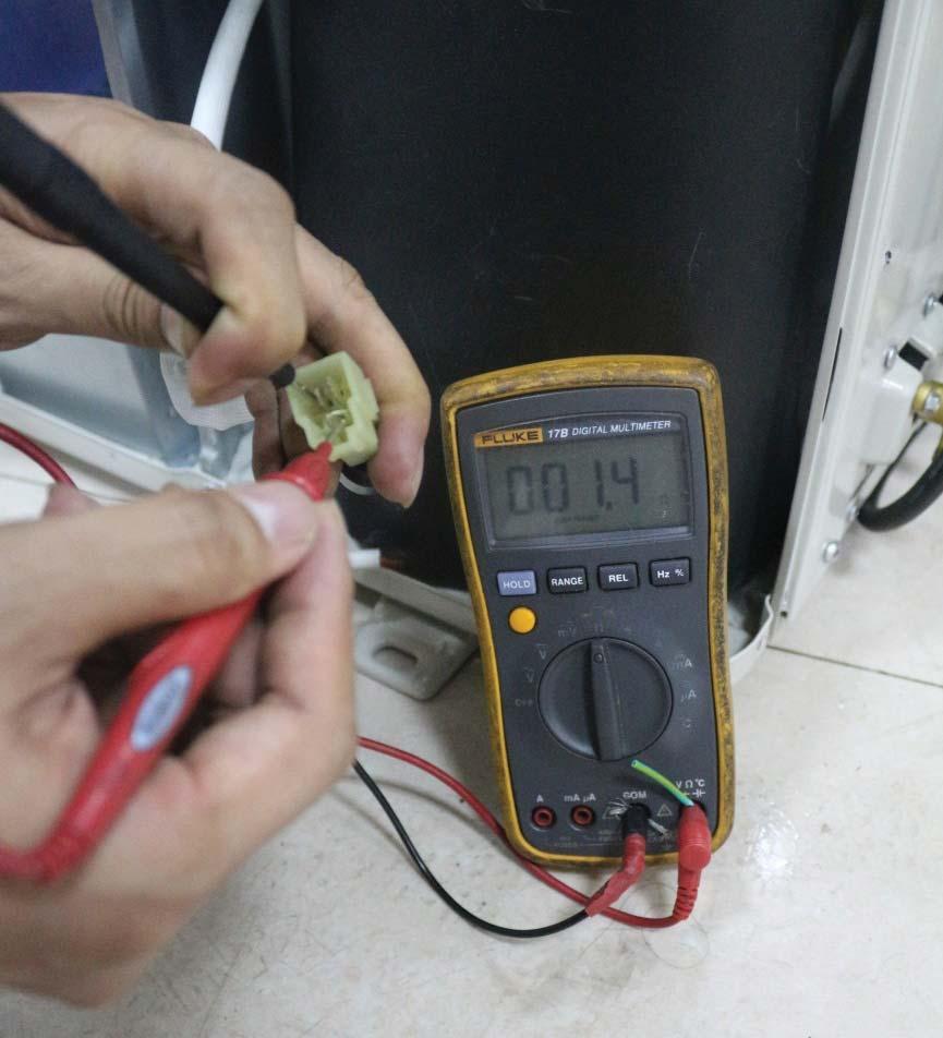 Compressor Check Measure the resistance value of each winding by using the tester. Fig.