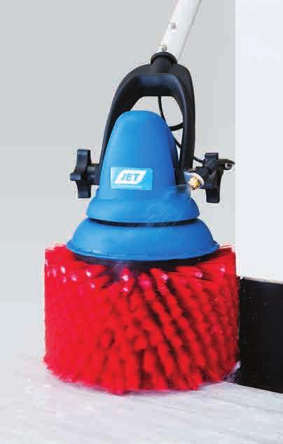 Boasting all the features of the MS2000 with added spray function removes the need for a separate bucket with chemical.