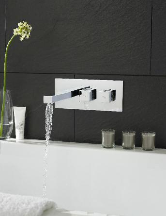 Thermostatic Wall Mounted Basin/Bath Filler KUB001 365 taps KUBIX NEW THERMOSTATIC Put safety first with the new thermostatic Kubix fittings, combining style and anti-scald protection for all the