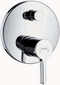 Combinations with ibox universal Showerpipes Shower mixers Bath mixers ibox universal: a truly
