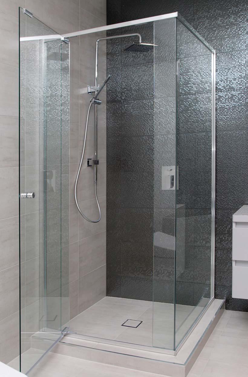 Semi-Frameless Shower Screens A semi-frameless shower screen offers the stability of a traditional shower screen with the simple elegance of a frameless glass panel.
