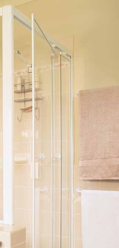 Softline Series semi-framed Styles The Softline Series is the perfect showerscreen if you prefer the look of a clearly defined shower recess in a clean and contemporary design.